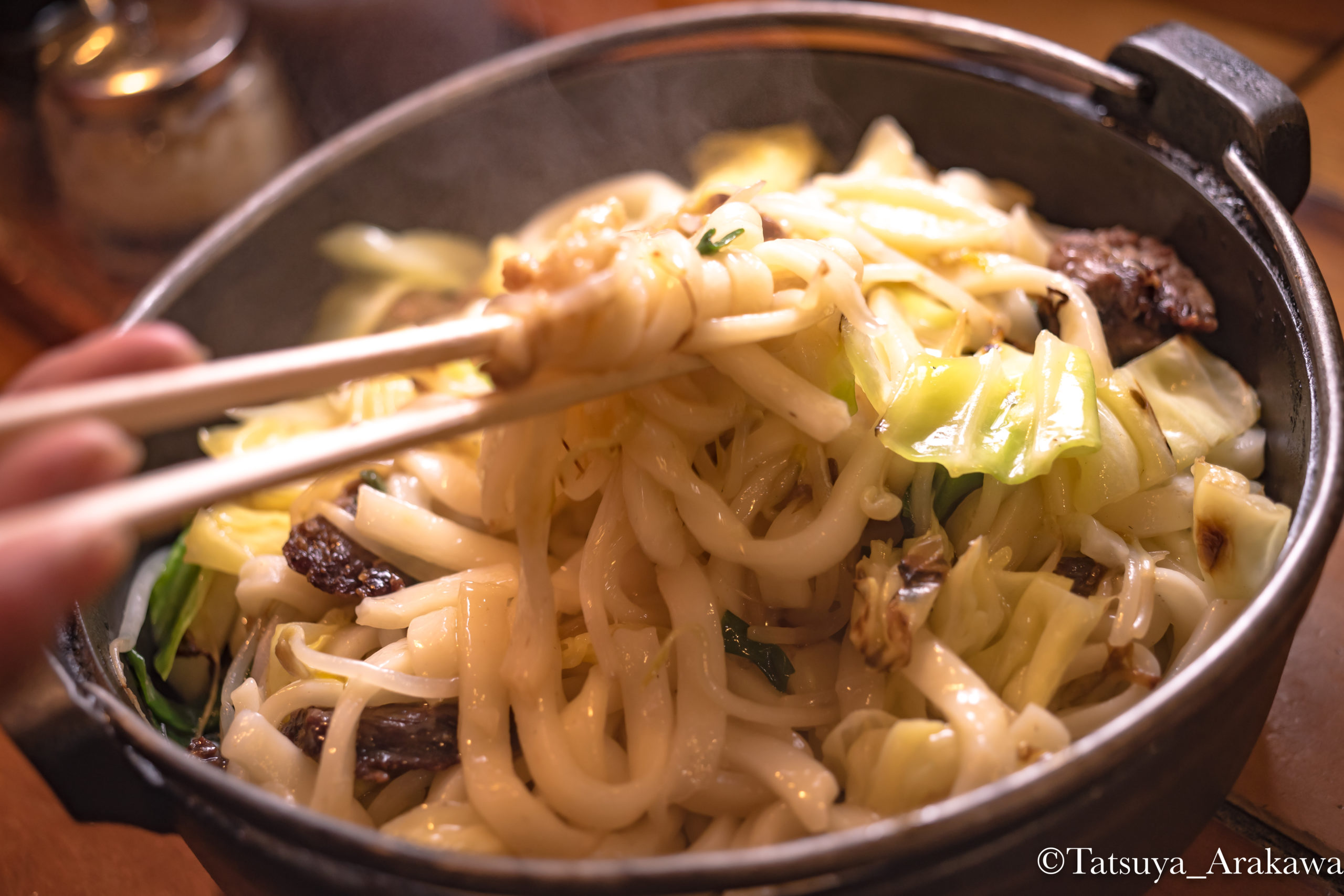 ホルモン焼きうどんテン